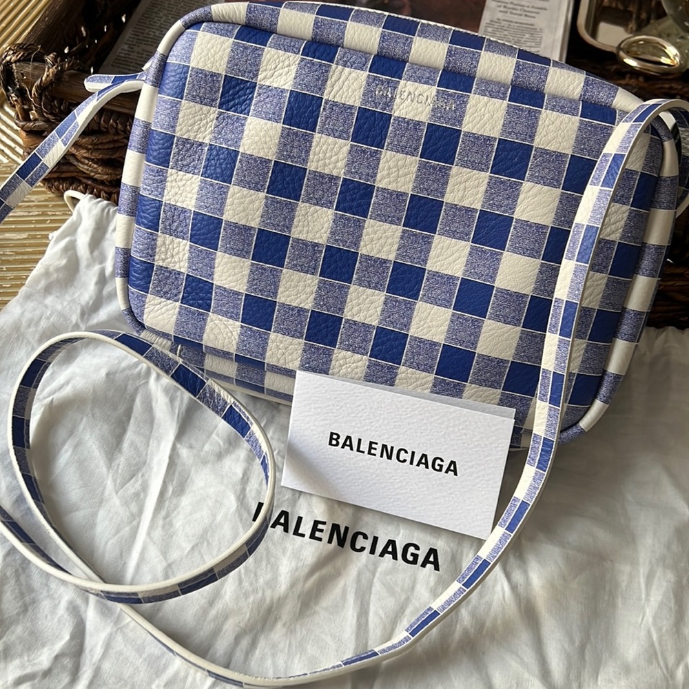 Balenciaga everyday camera bag in blue/purple checkered print - Picture 2 of 9